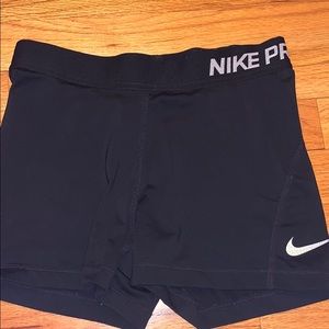 Womens Nike Pros